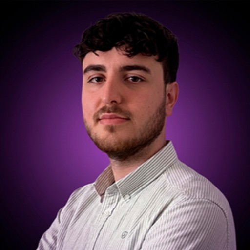 Fotografía de Jaime Bergua, Responsable SEO, IA y Marketing Digital en Vextria